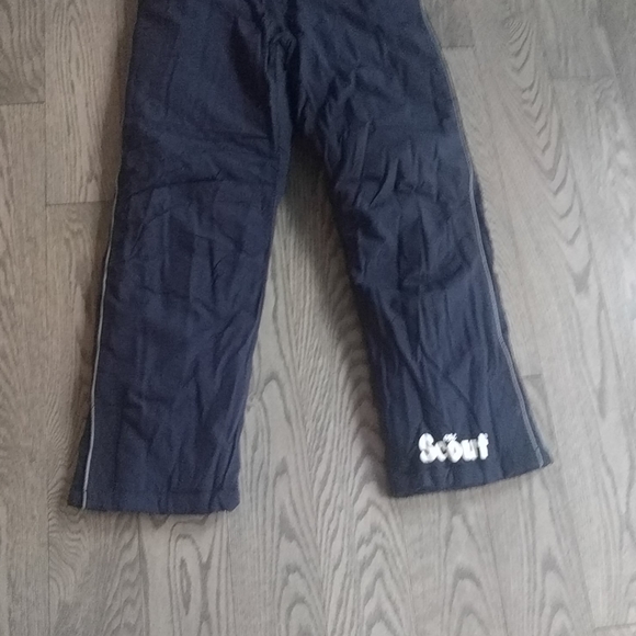 New snow pants by Scout🍀 - Picture 3 of 16